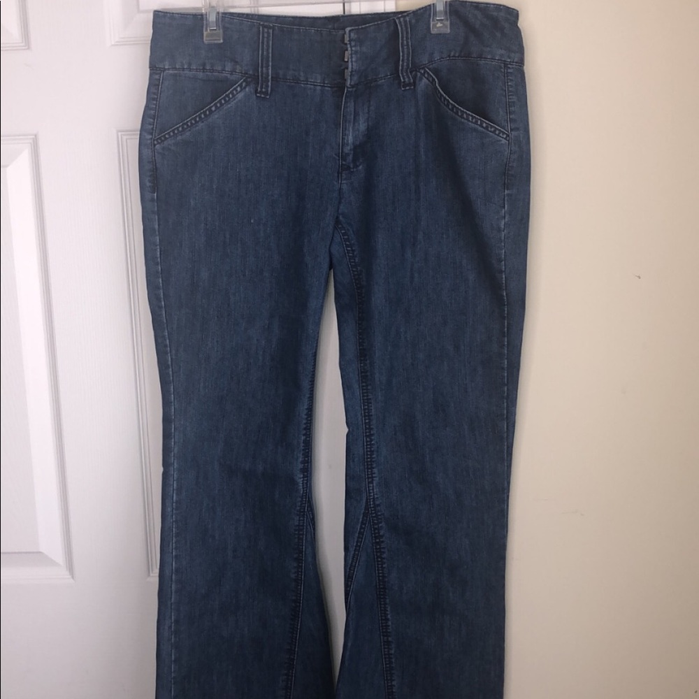 Bell bottom pants